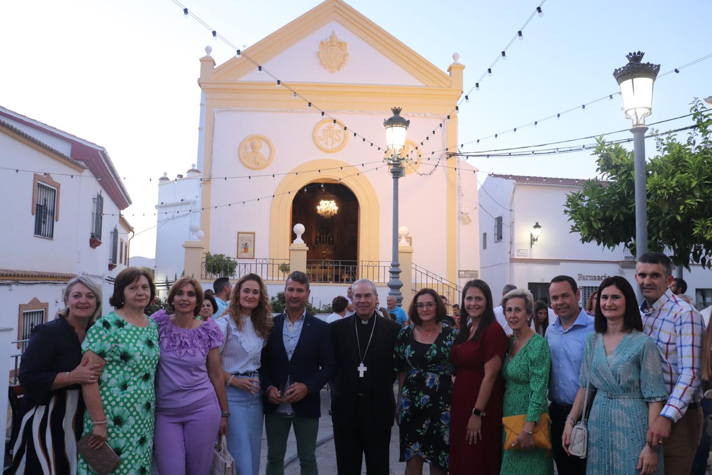 «Al pueblo de Iznate le gusta escuchar a D. Jesús»