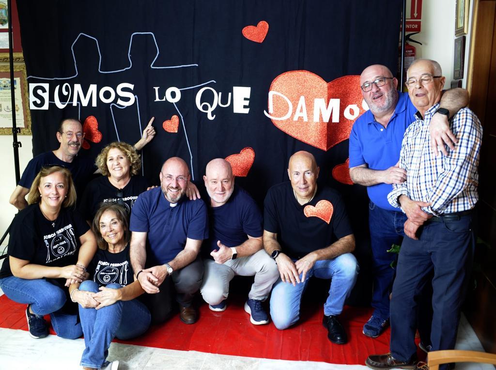 Almuerzo solidario de la parroquia de San Dámaso