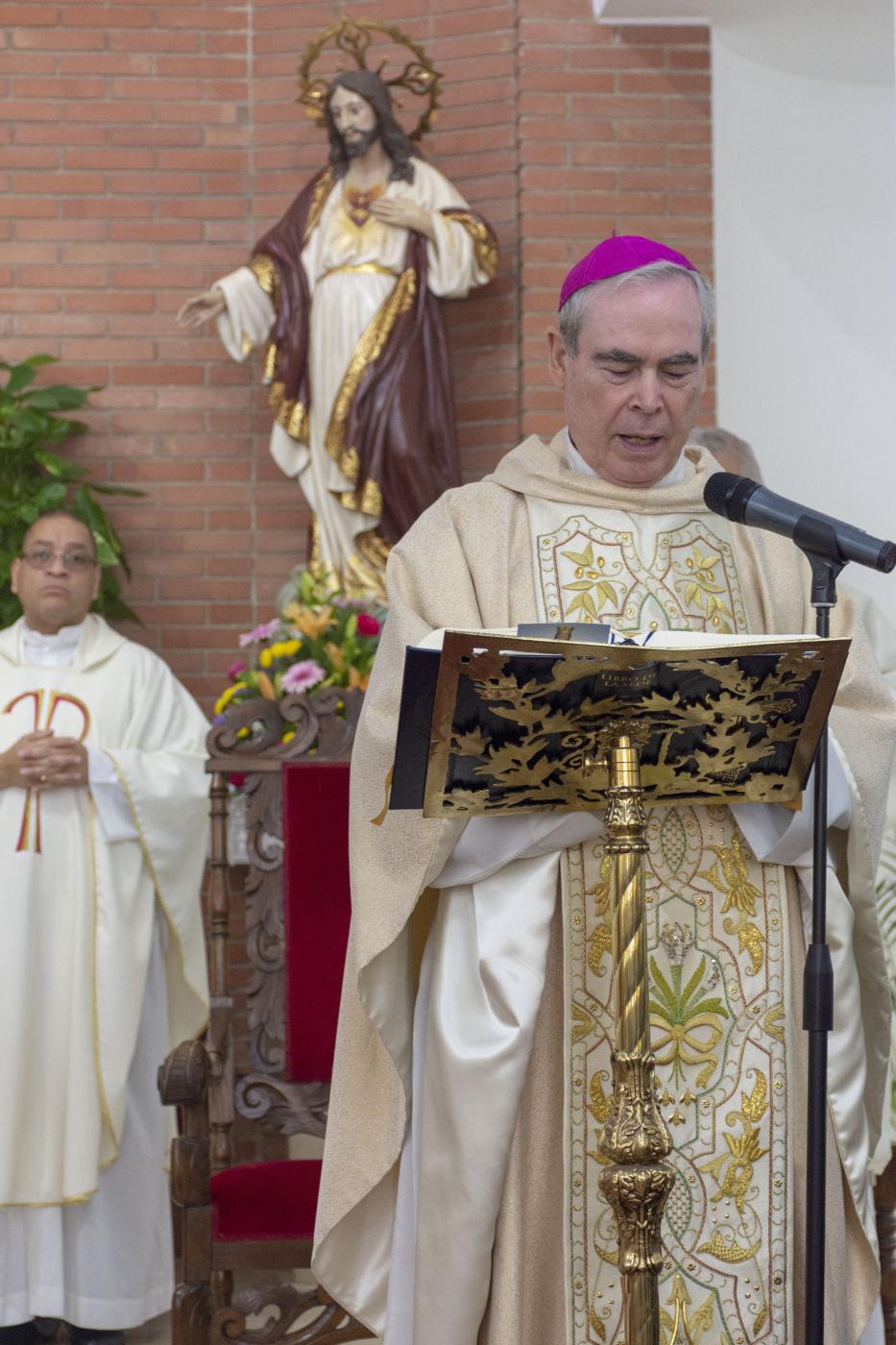 «¡Bienvenido a Almayate! Nuestra parroquia es su casa»