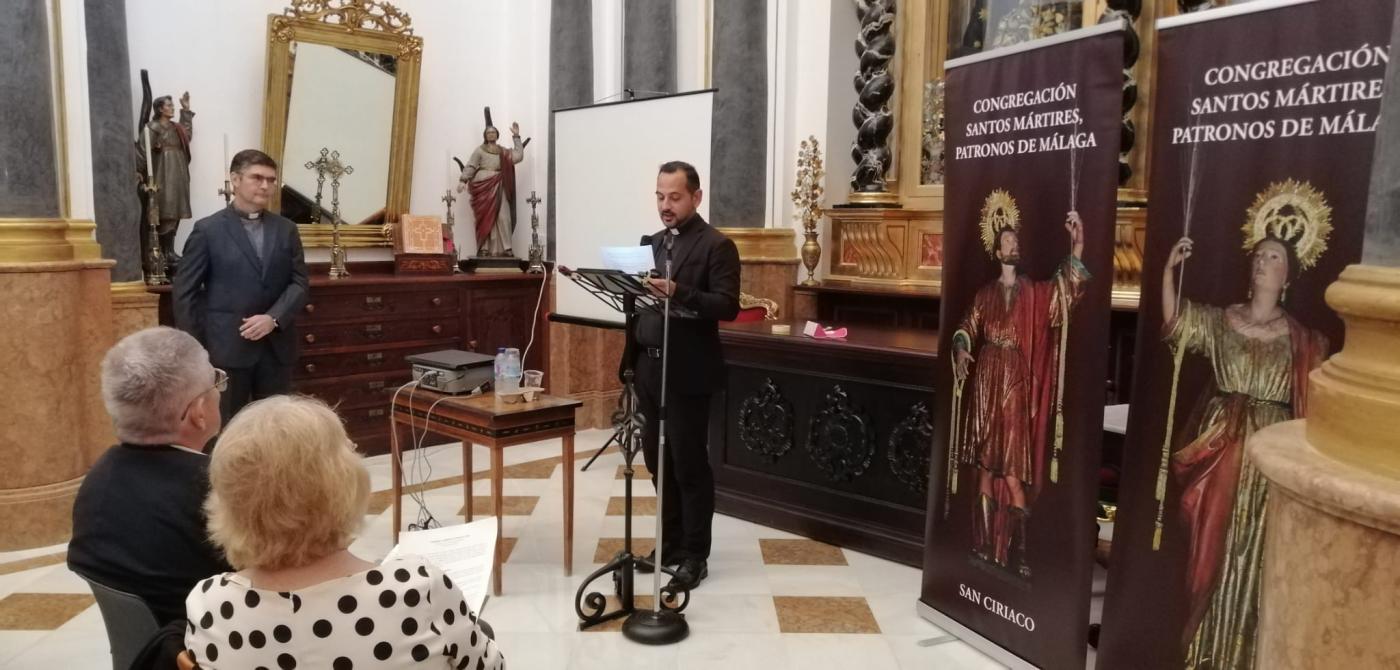 José Emilio Cabra, en su conferencia / A. MEDINA