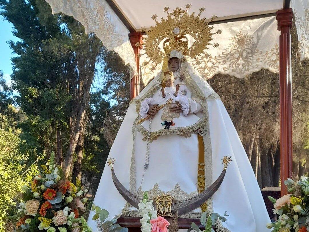Virgen de las Nieves de El Burgo