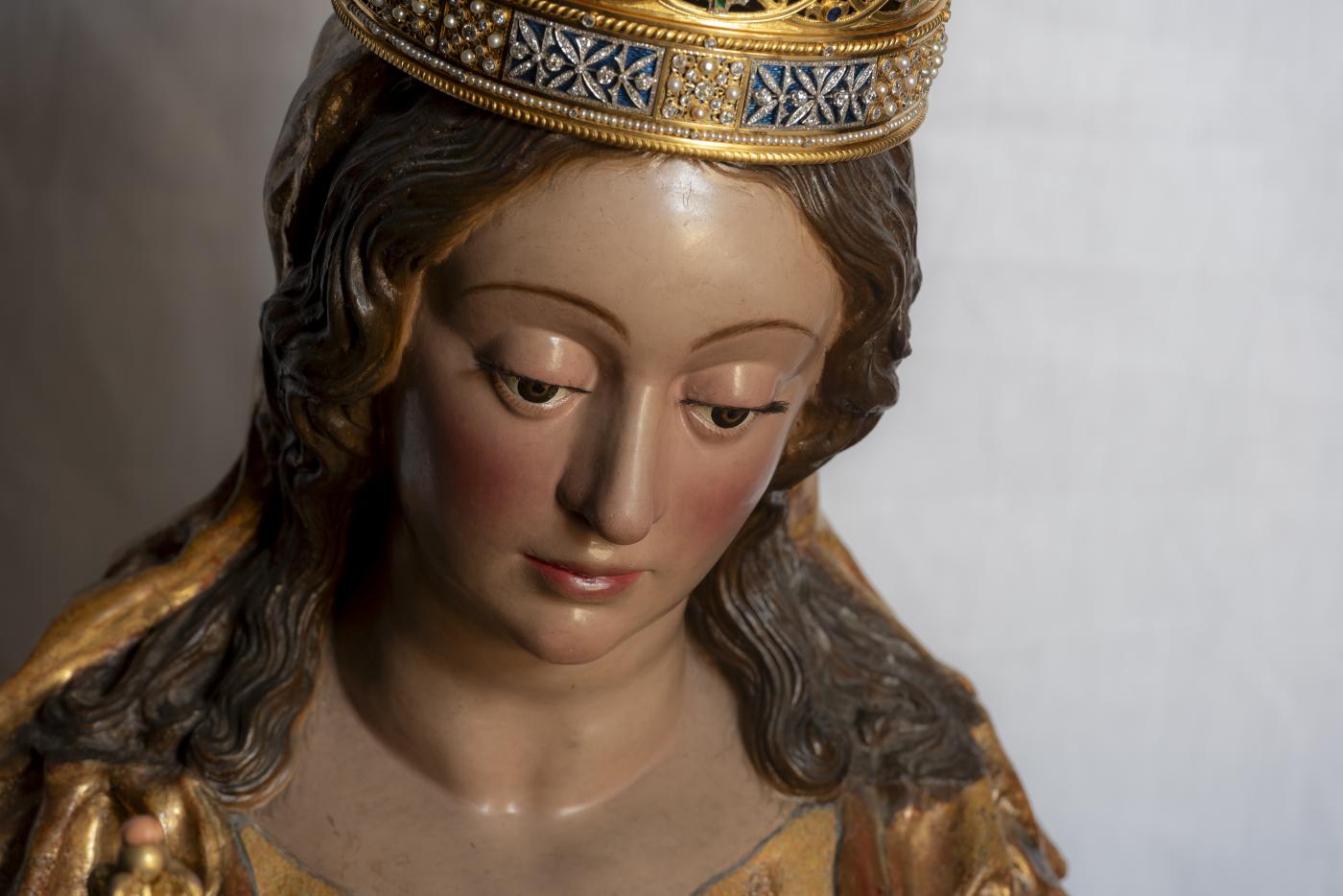 Los jóvenes cofrades tienen una cita para orar a los pies de la Patrona