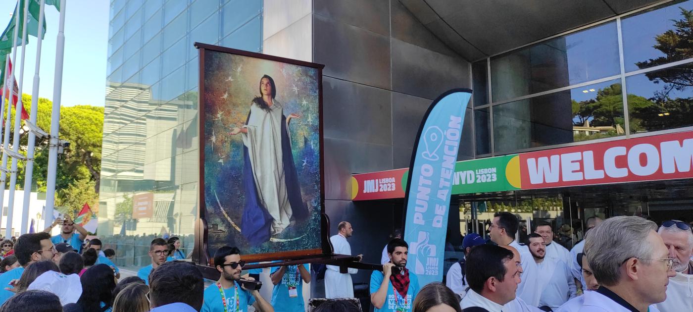 Traslado del Icono de la Virgen en la JMJ Lisboa 2023 // J. DURÁN