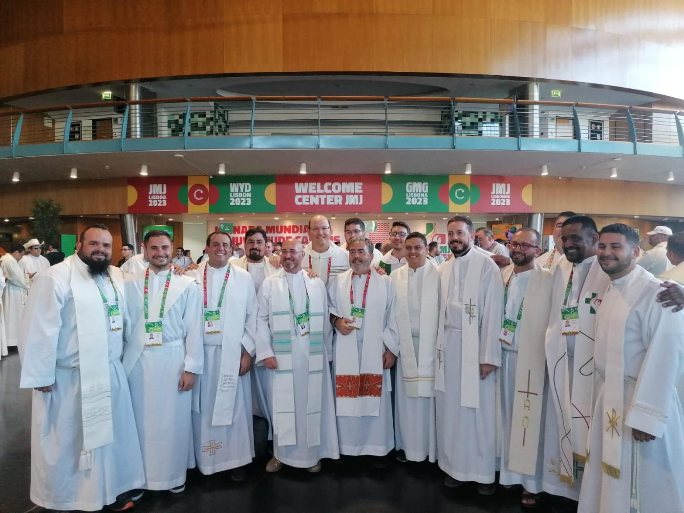Sacerdotes malague&ntilde;os en la JMJ Lisboa 2023 // JUVENTUD
