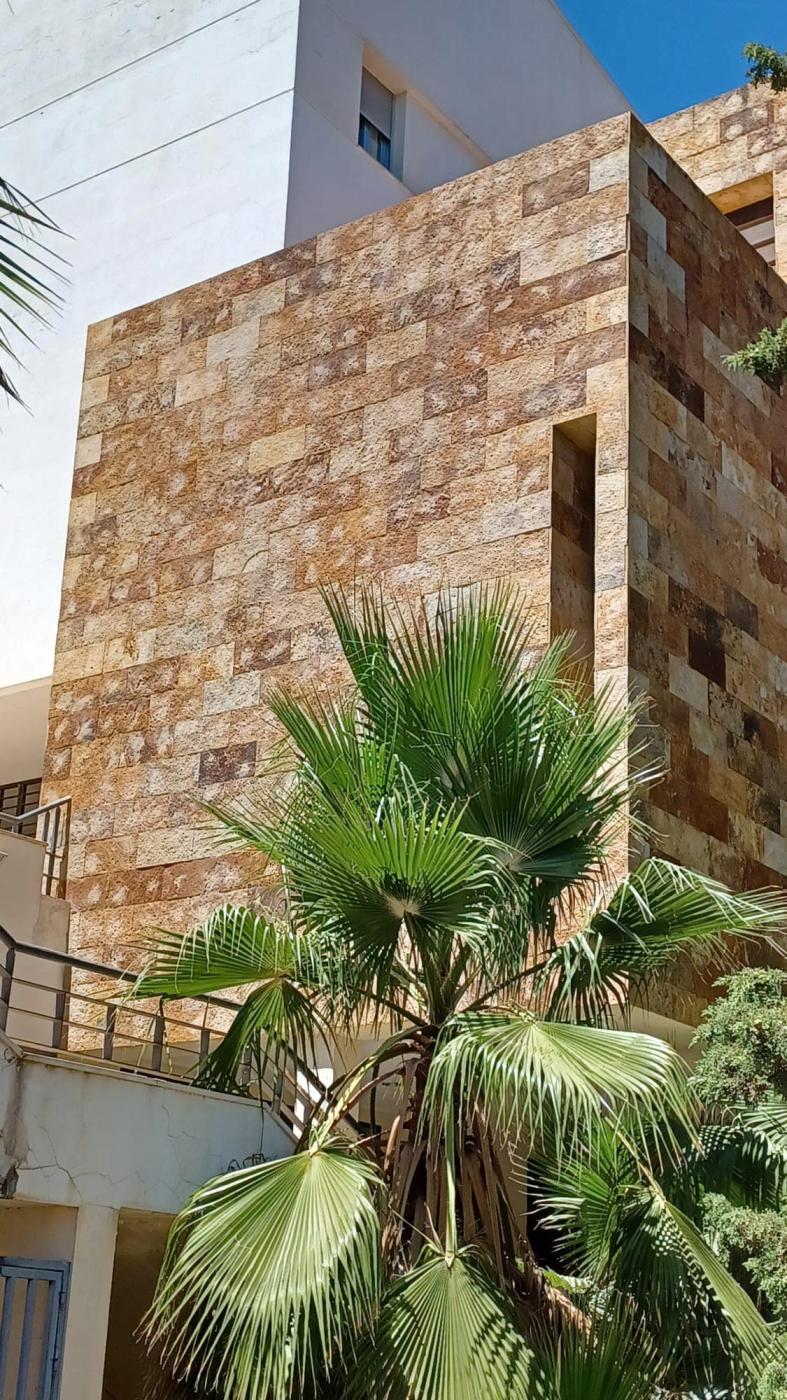 Fachada de la parroquia de Ntra. Sra. de Gracia tras su restauración