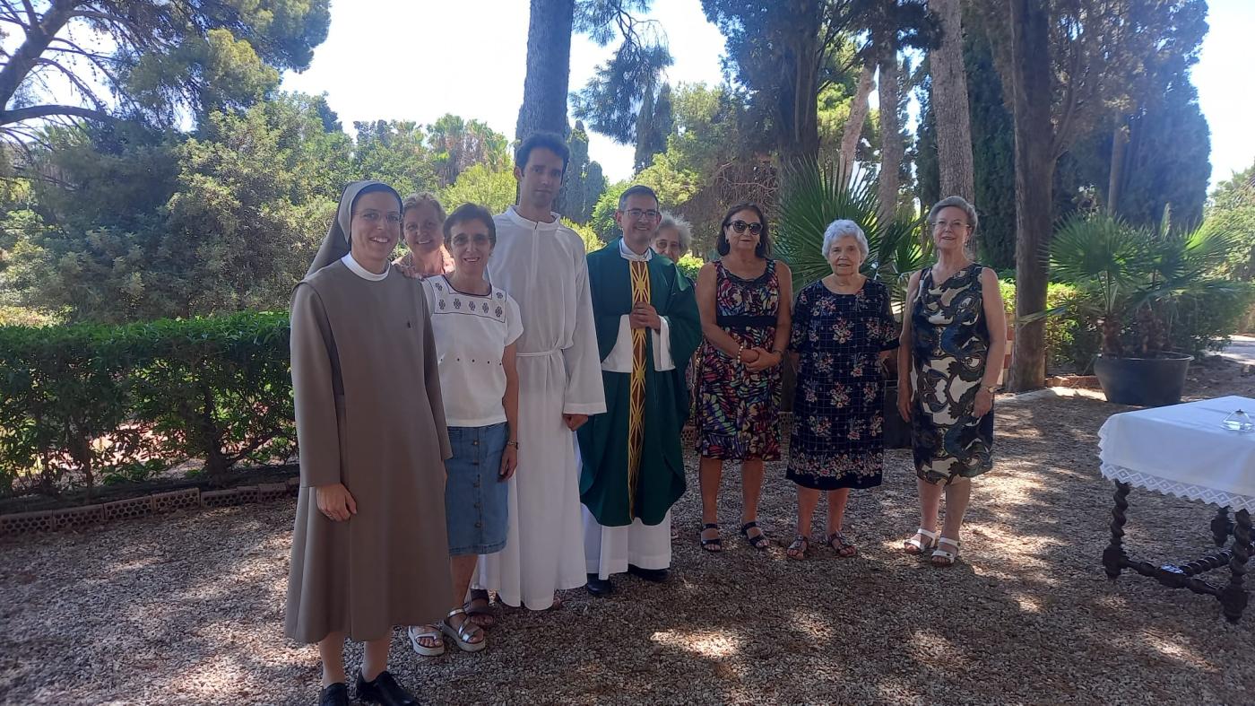 Ejercicios Espirituales en Trayamar para este verano