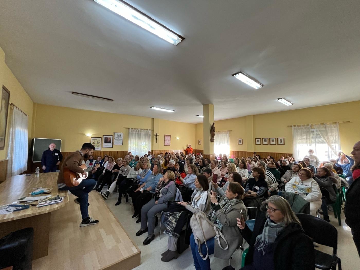 Los catequistas de Fuengirola-Torremolinos vibran con la melodía de Jesús