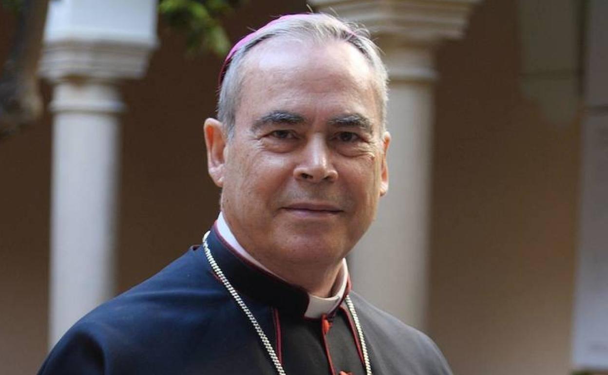 El obispo de Málaga da gracias a Dios por el pontificado de Francisco en Canal Sur Radio