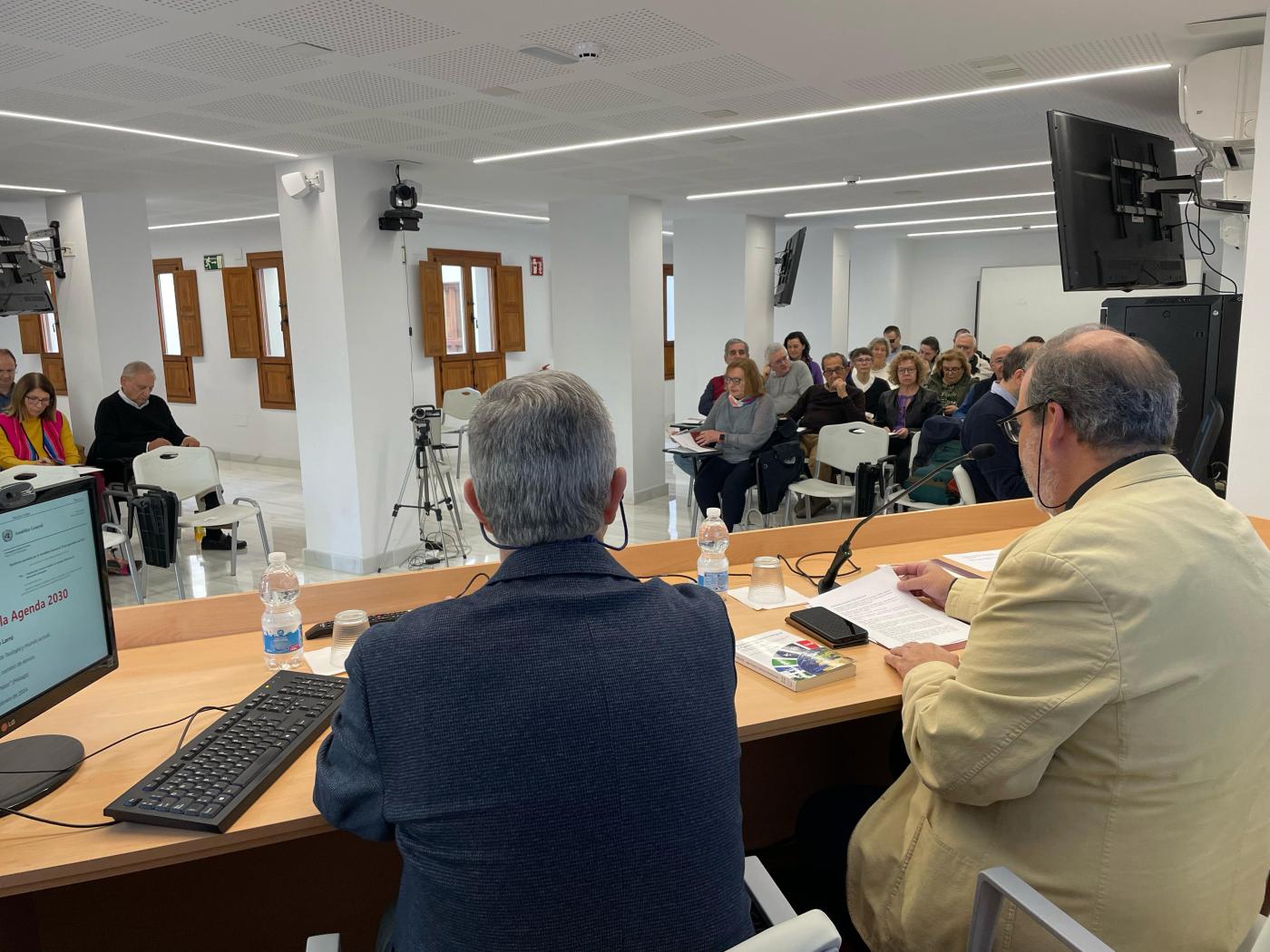 IA, Agenda 2030 y el post-humanismo en las II Jornadas Teología y Mundo Actual