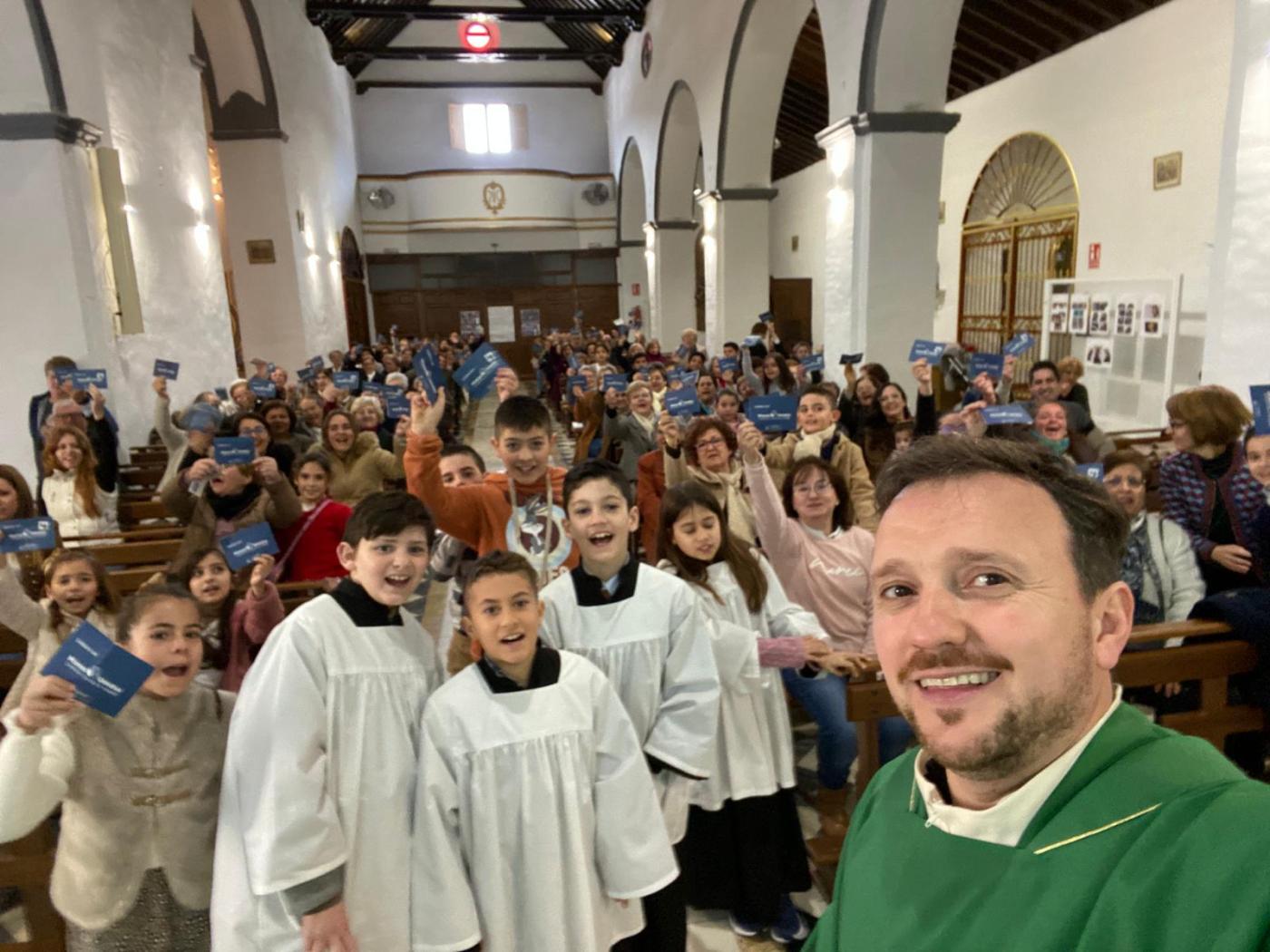 José Luis Bellón, el día de Manos Unidas en la parroquia de Tolox