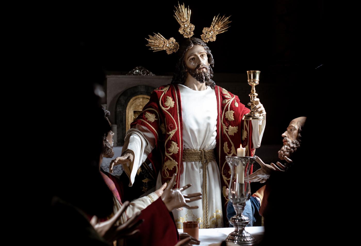 Jesús ofrece su vida