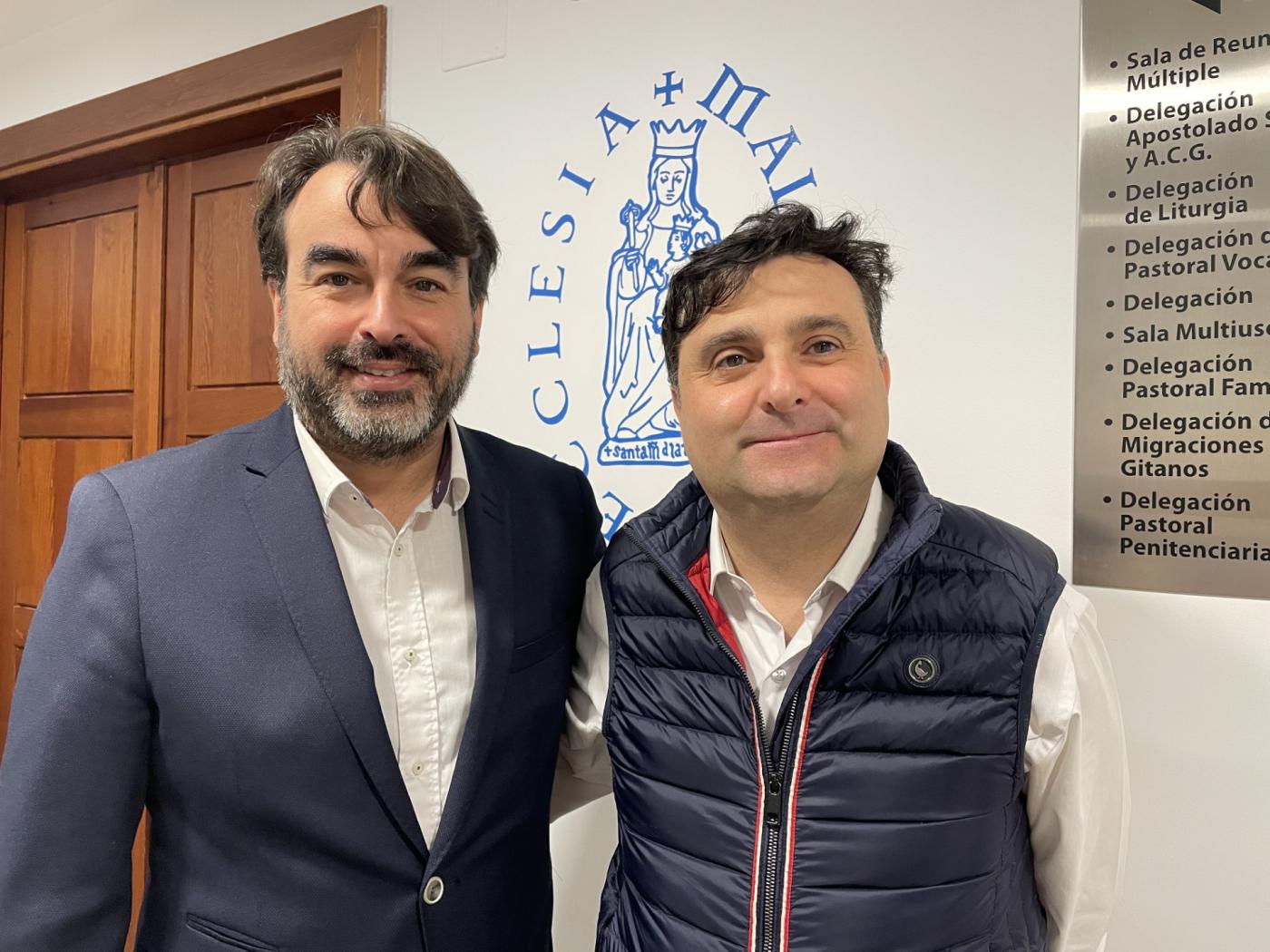 Juan Fernández: «Invito a todos a mirar a los ojos a la Virgen de la Victoria»