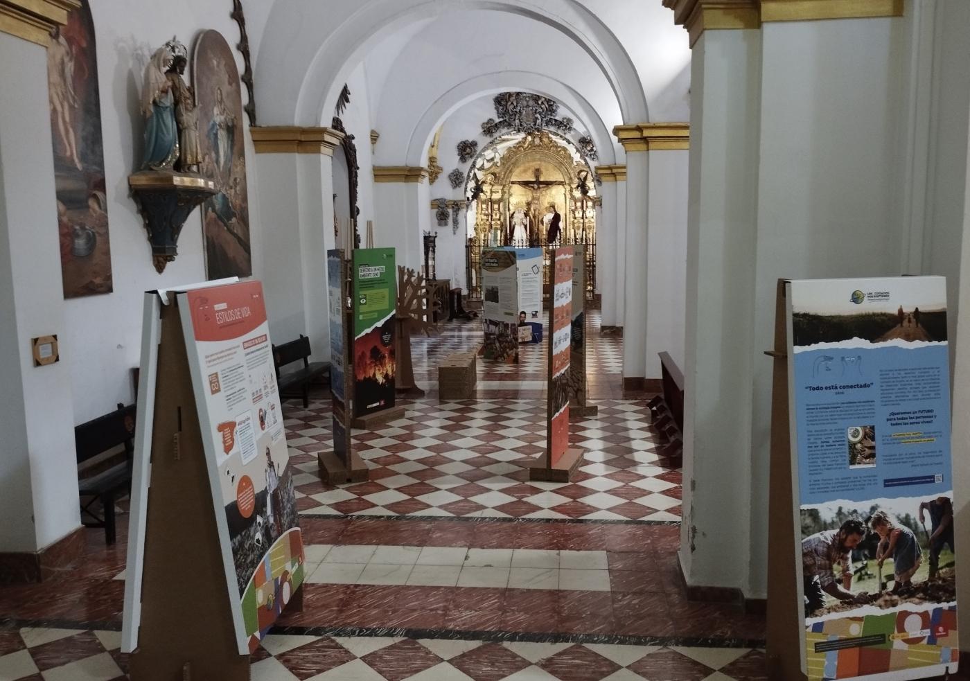 Una exposición para abrazar la ecología integral