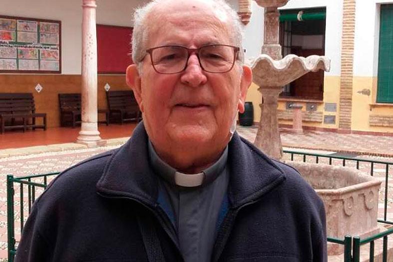 Ha fallecido el carmelita Juan Luna