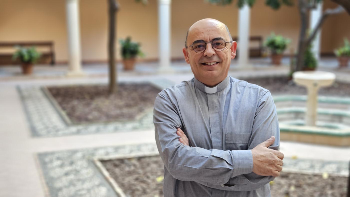 Miguel Á. Gamero: «Un archivo siempre es un tesoro escondido que hay que descubrir»