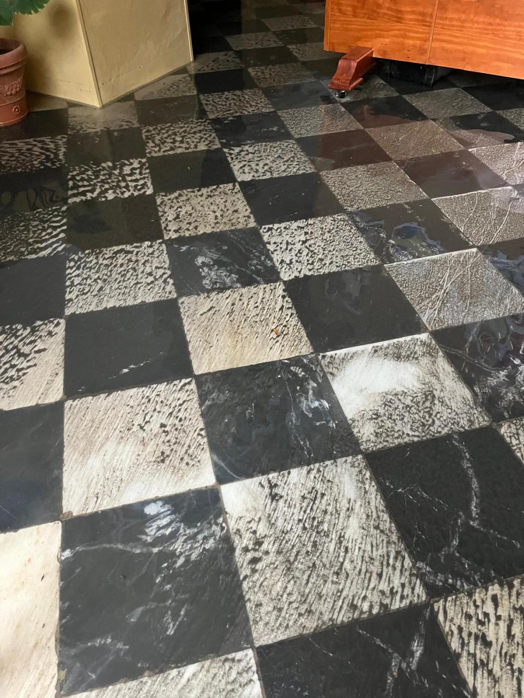 Interior del templo del Carmen, en Málaga capital