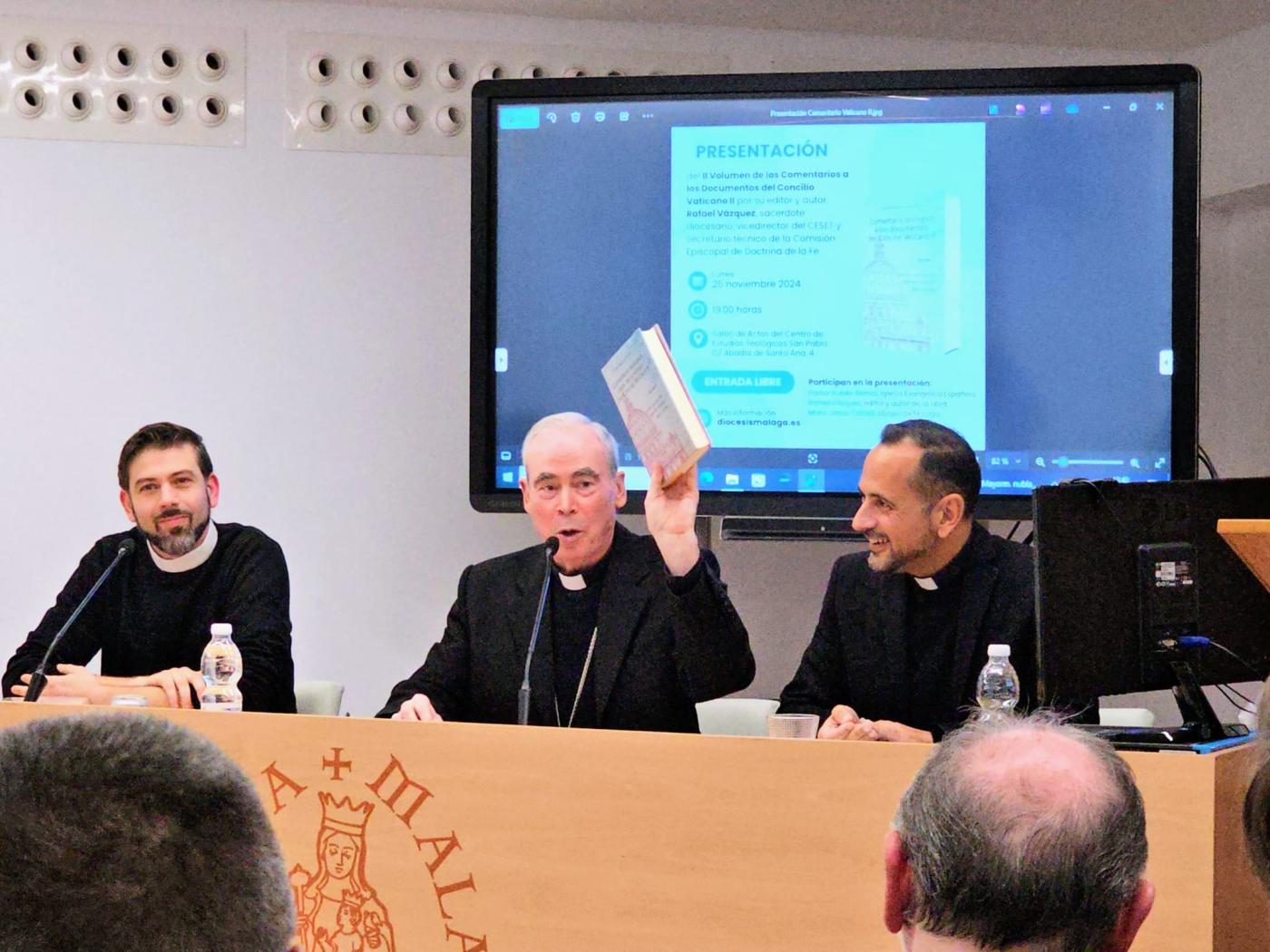 Rafael Vázquez ha presentado una nueva obra centrada en la unidad