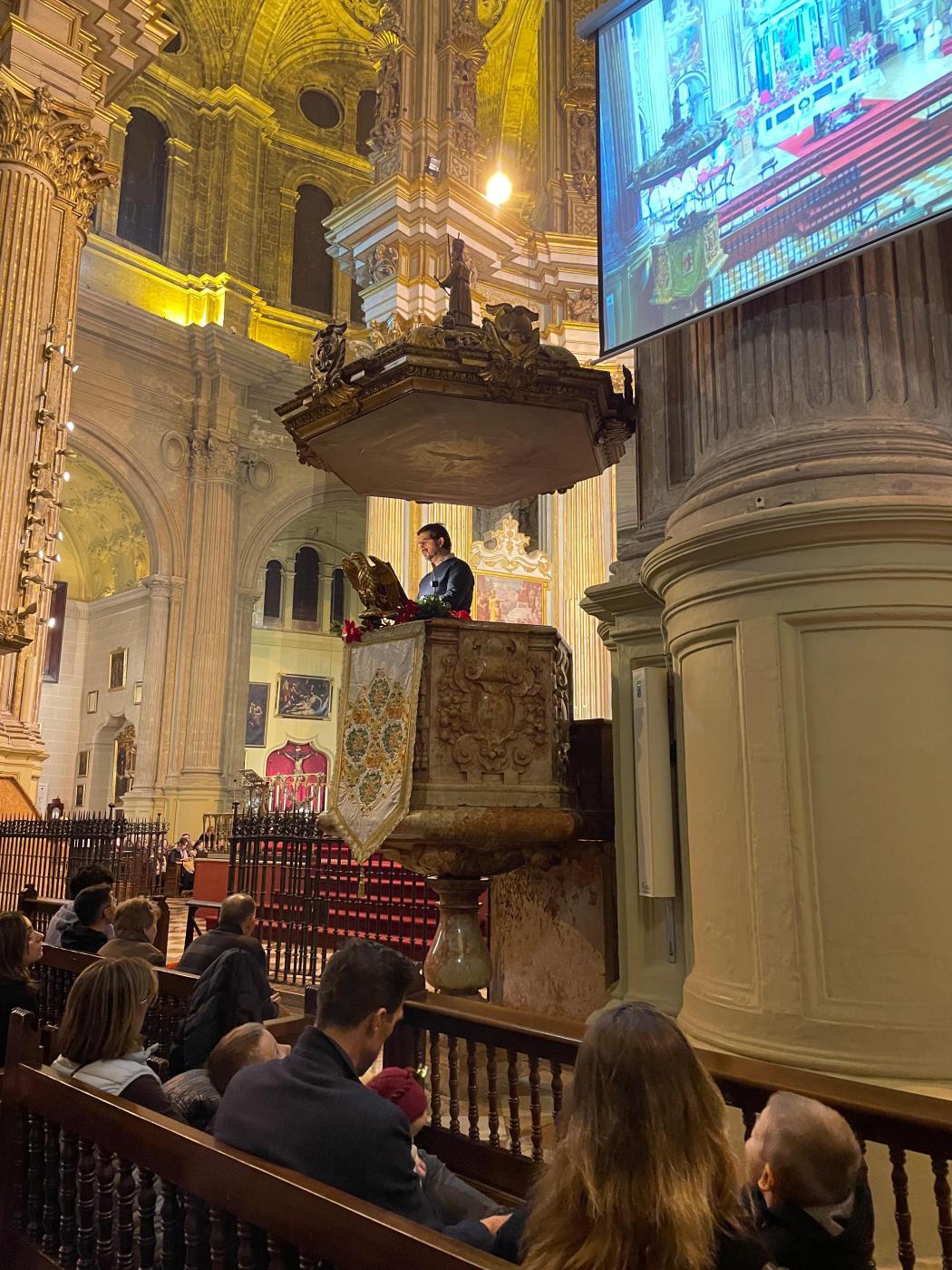 Celebración del Día de la Sagrada Familia en la Catedral // E. LLAMAS