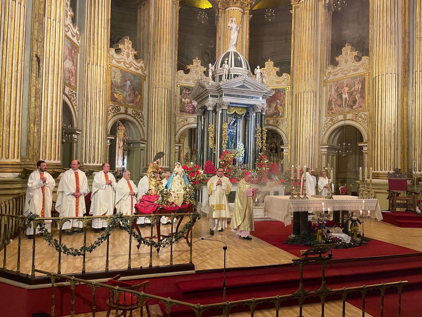 Celebración del Día de la Sagrada Familia en la Catedral // E. LLAMAS