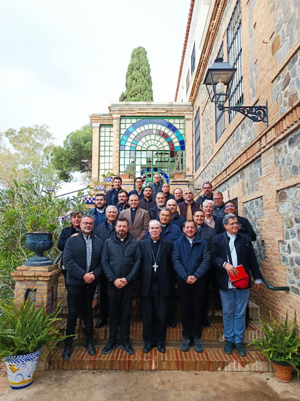 El Sr. Obispo comparte una jornada de catequesis con los sacerdotes de toda la Axarquía