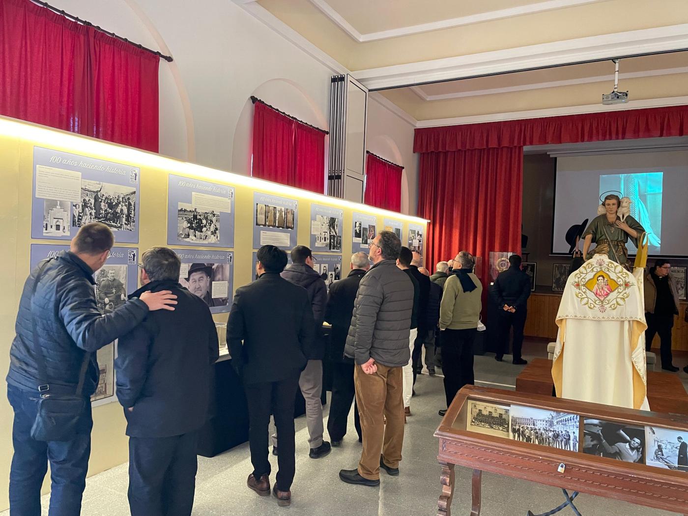 D. Jesús Catalá: «Damos gracias a Dios por este Seminario y por tantos sacerdotes que han entregado su vida»