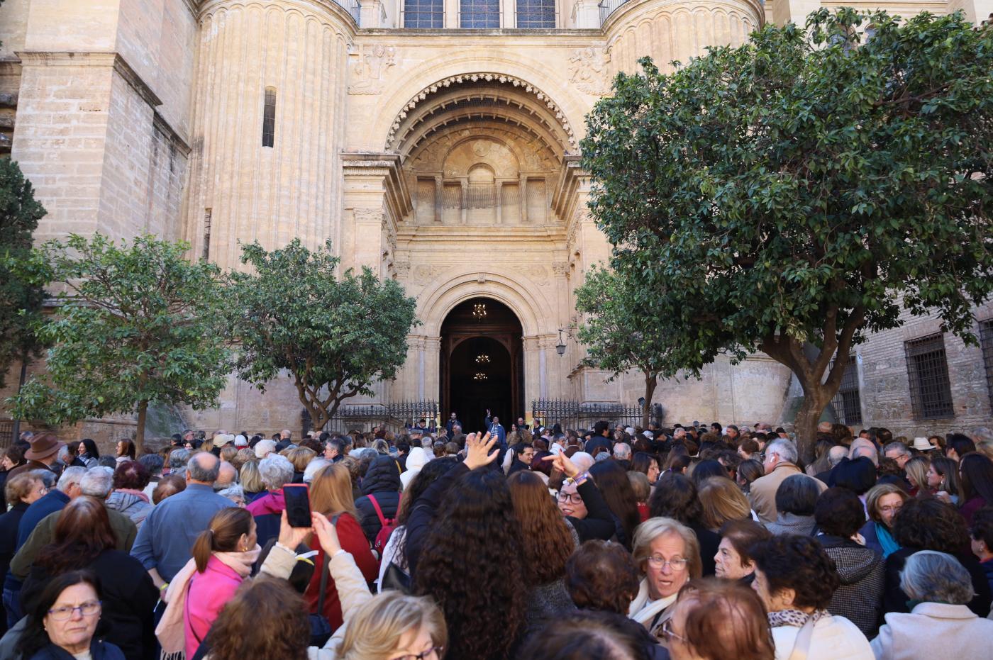 Los arciprestazgos de Álora y Coín han peregrinado a la Catedral de Málaga