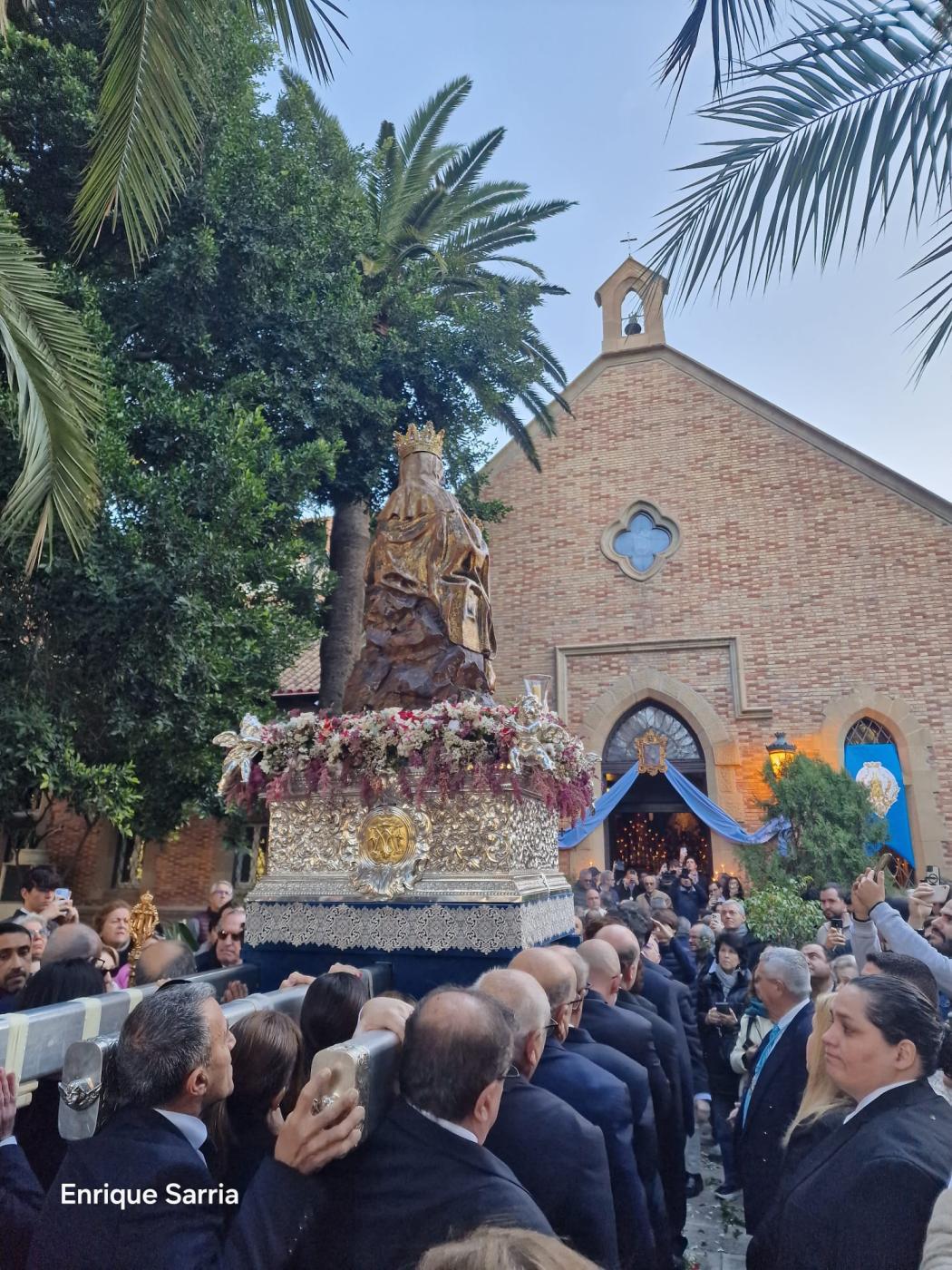 La Virgen en la parroquia de San Gabriel
