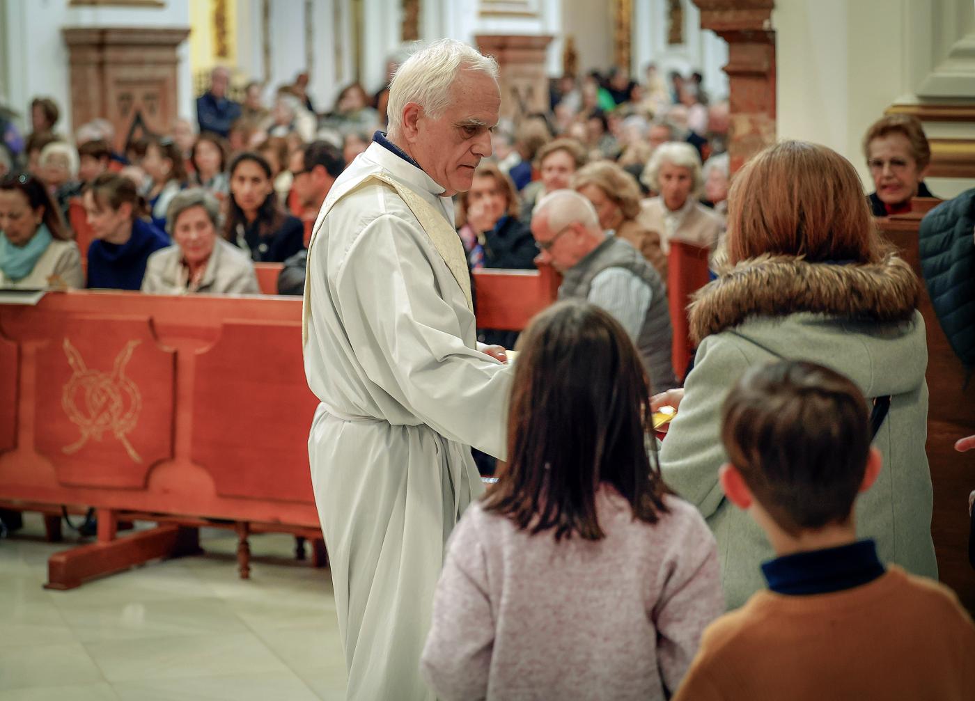 El arciprestazgo de San Cayetano peregrina a la Catedral por el Jubileo