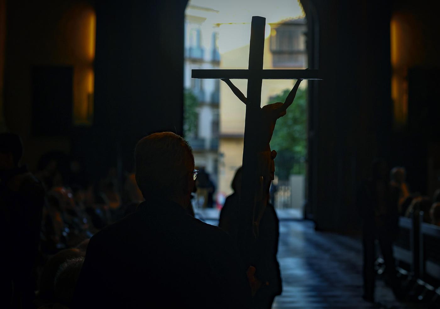 El arciprestazgo de San Cayetano peregrina a la Catedral por el Jubileo