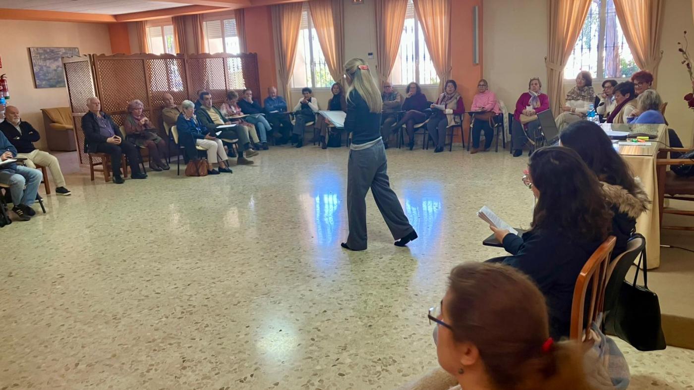 Monitores y profesores de la Escuela Teológica comparten una jornada de formación