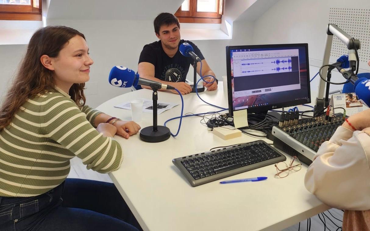El Via Crucis "Peregrinos de la Pasión", en El Espejo