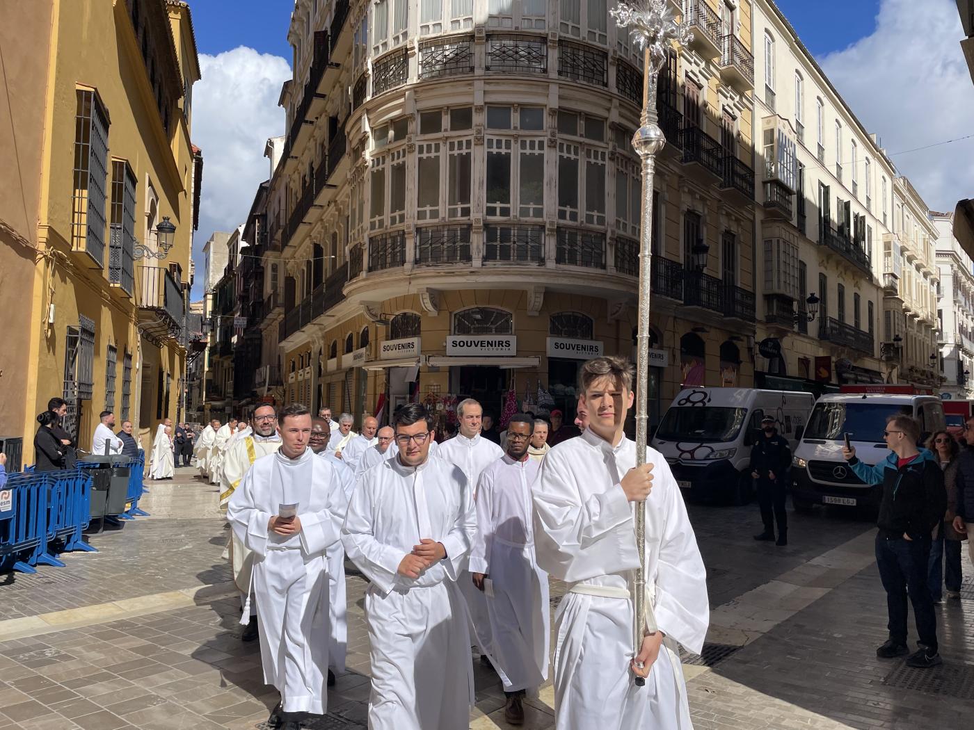 «Los sacerdotes estamos también necesitados del perdón y de la misericordia de Dios»