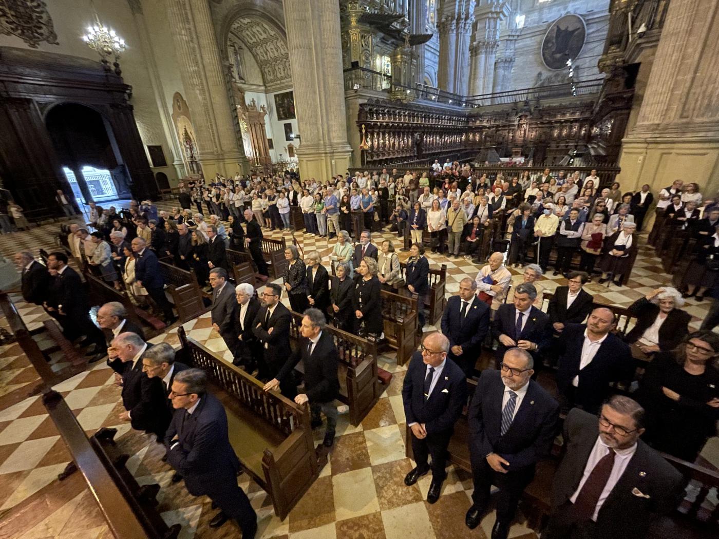 Mons. Pérez: «Francisco supo amar a la Iglesia y supo entregarse por la Iglesia»