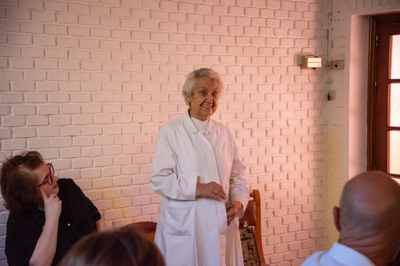 Parada de la Línea 105 en el Cotolengo