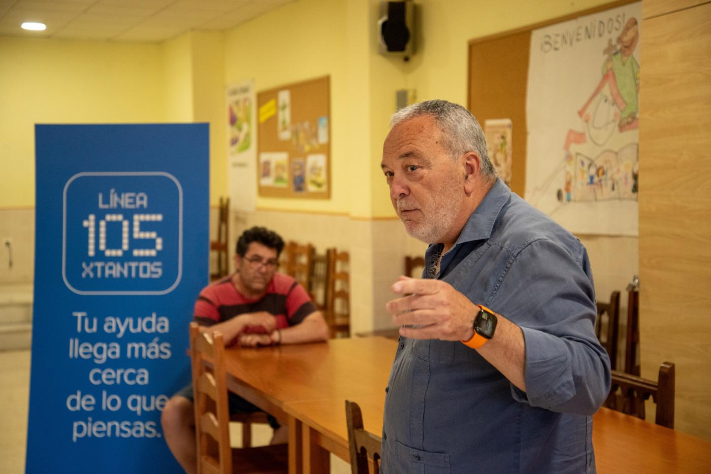 Parada de la Línea 105 en la parroquia Jesús Obrero y San Pío X en La Palmilla