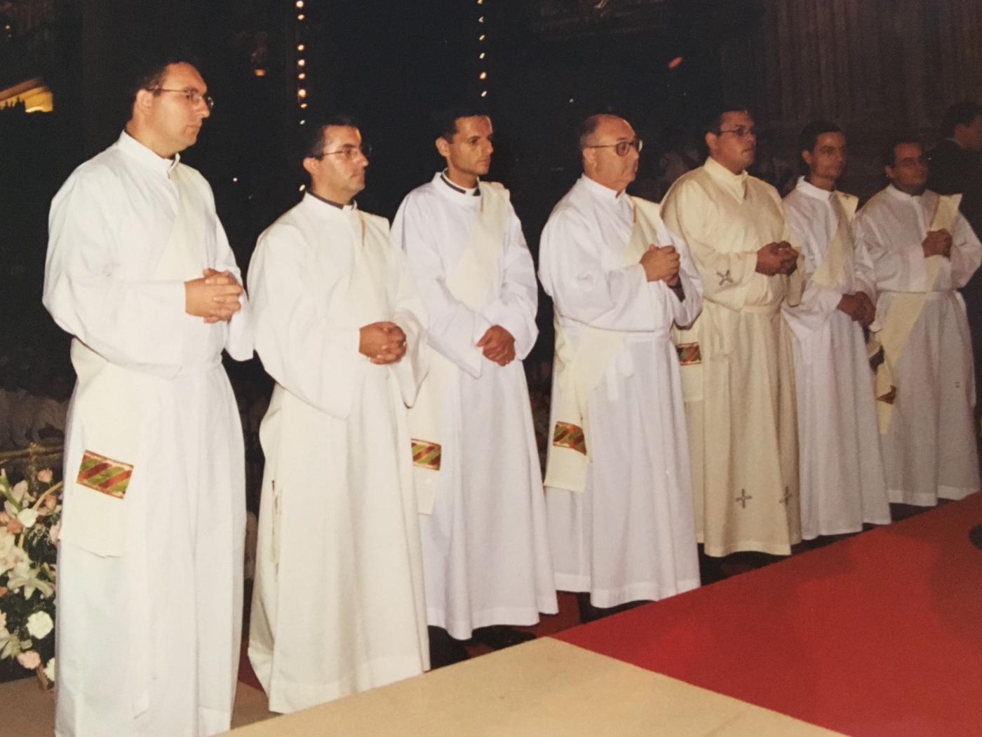 Ordenaci&oacute;n sacerdotal del 2 de septiembre del a&ntilde;o del Gran Jubileo del 2000