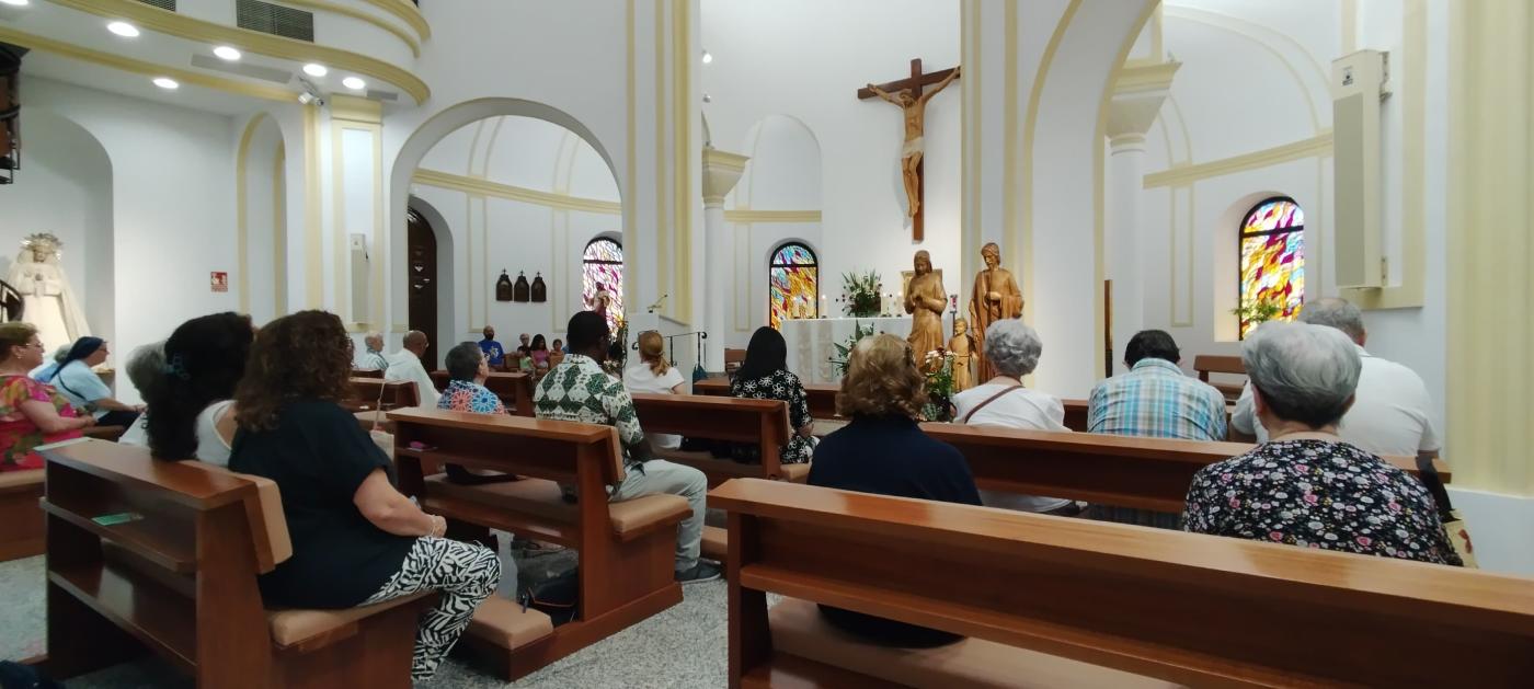Los Misioneros peregrinaron al Cotolengo para ganar el Jubileo