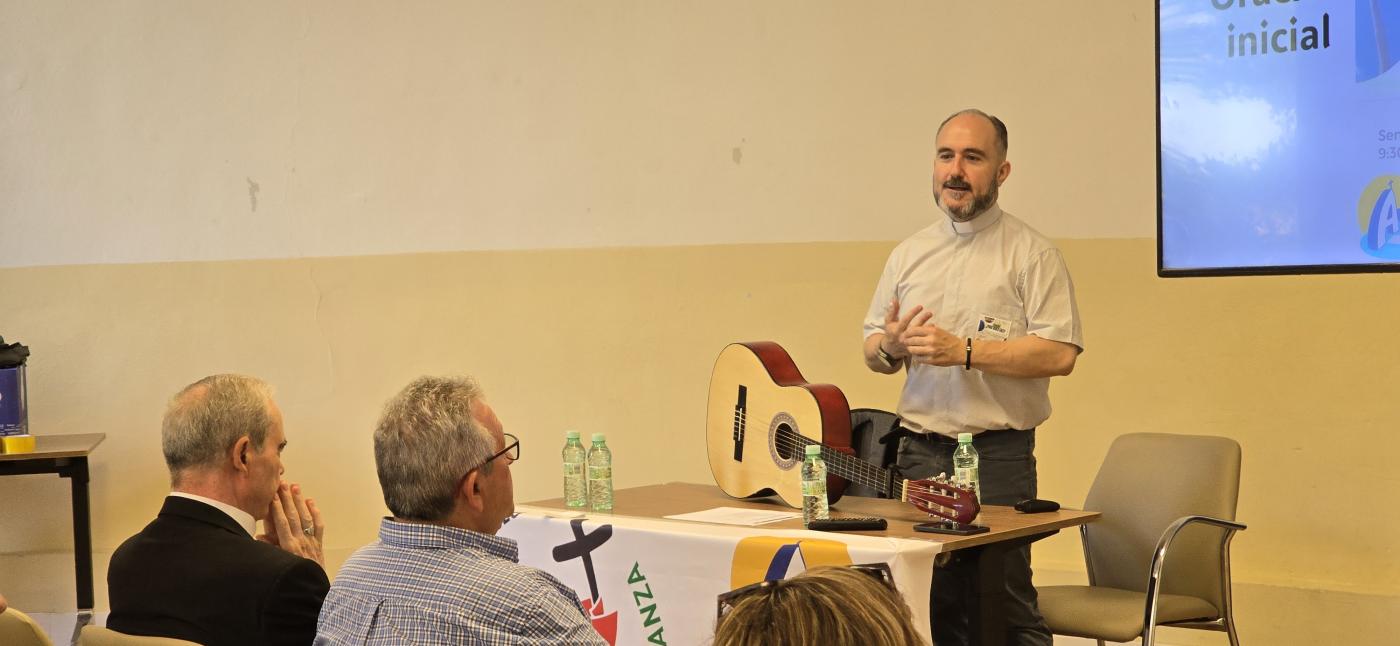 Los laicos comparten una mañana de testimonios, formación, oración y vida