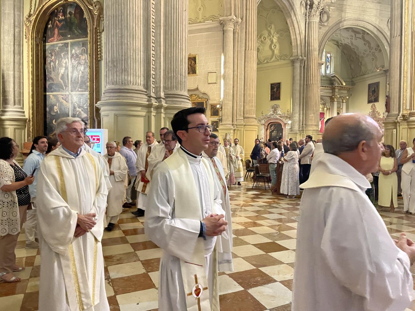 Ordenación sacerdotal de Antonio del Río y José Ignacio Postigo en la Catedral de Málaga // E. LLAMAS