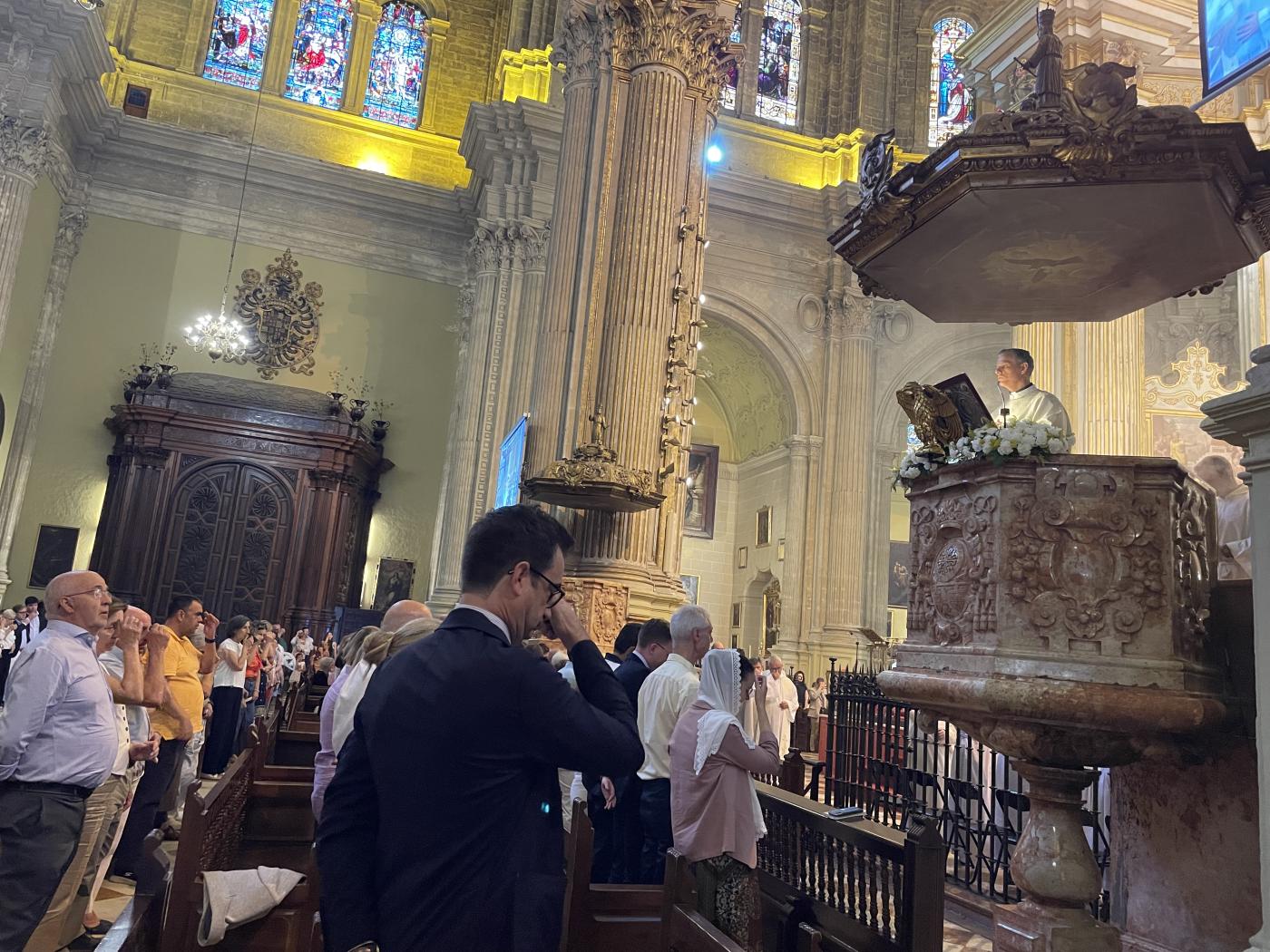 Ordenación sacerdotal de Antonio del Río y José Ignacio Postigo en la Catedral de Málaga // E. LLAMAS