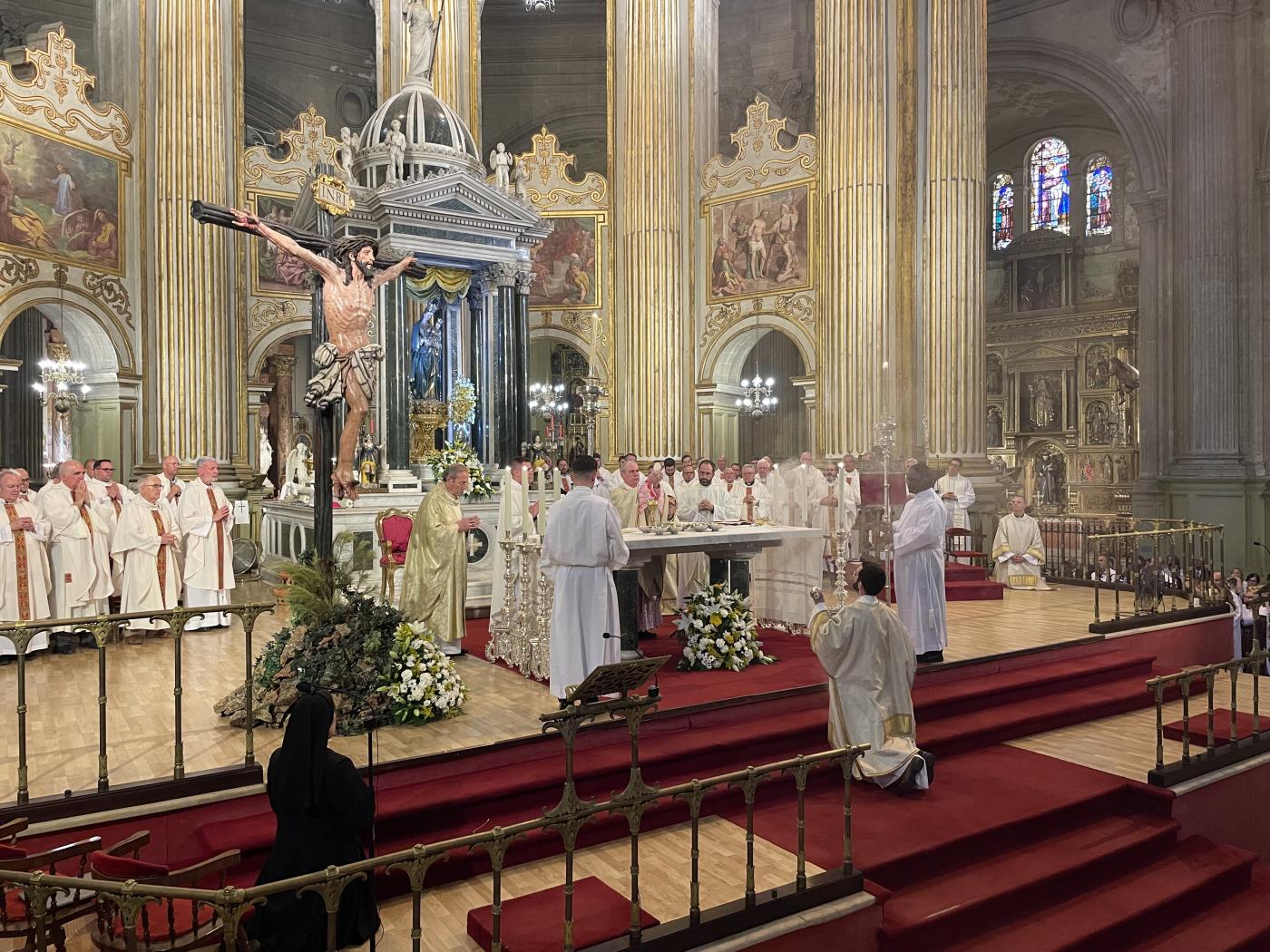 Ordenación sacerdotal de Antonio del Río y José Ignacio Postigo en la Catedral de Málaga // E. LLAMAS