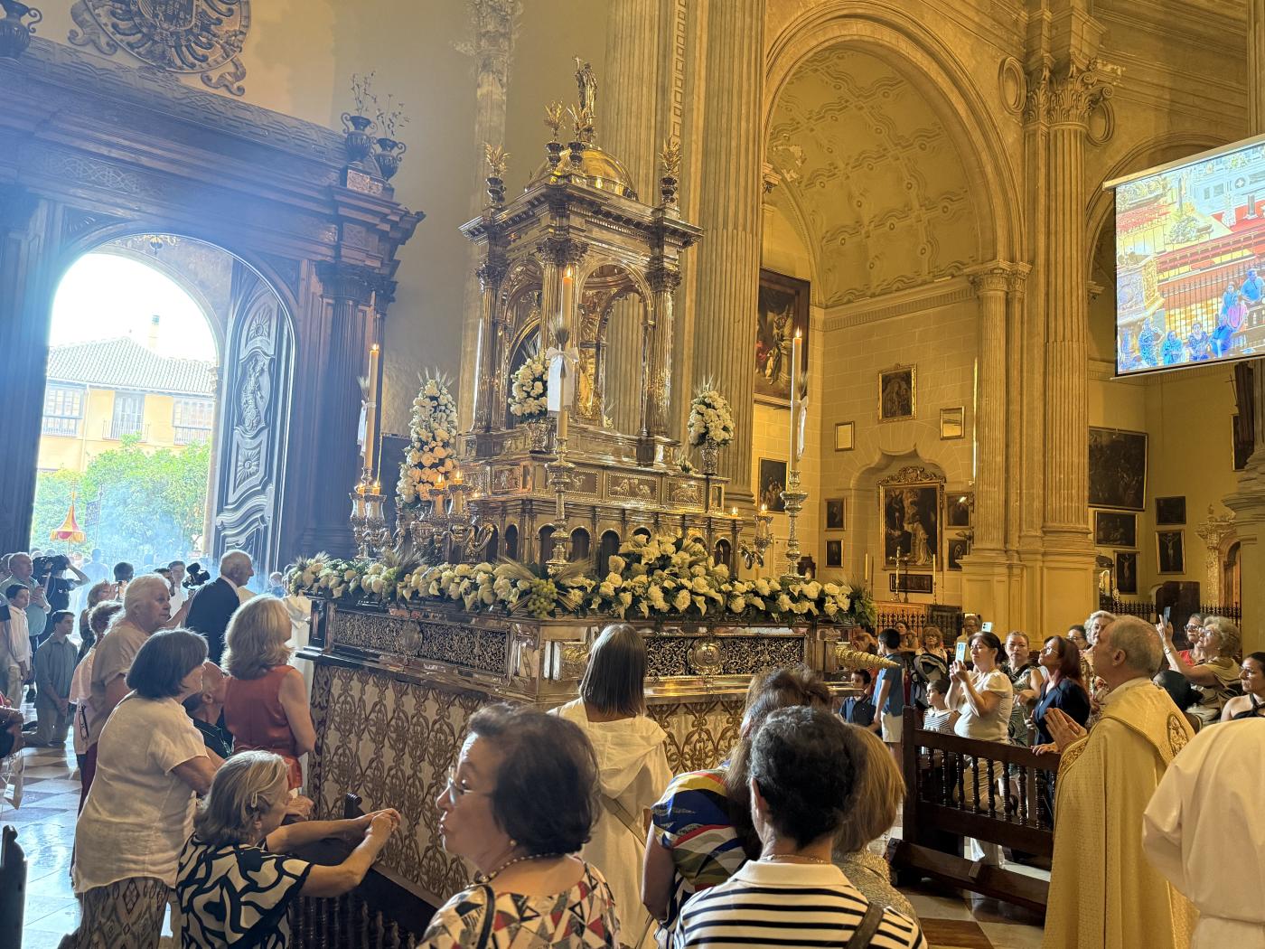 Imágenes de la procesión del Corpus Christi por las calles de Málaga
