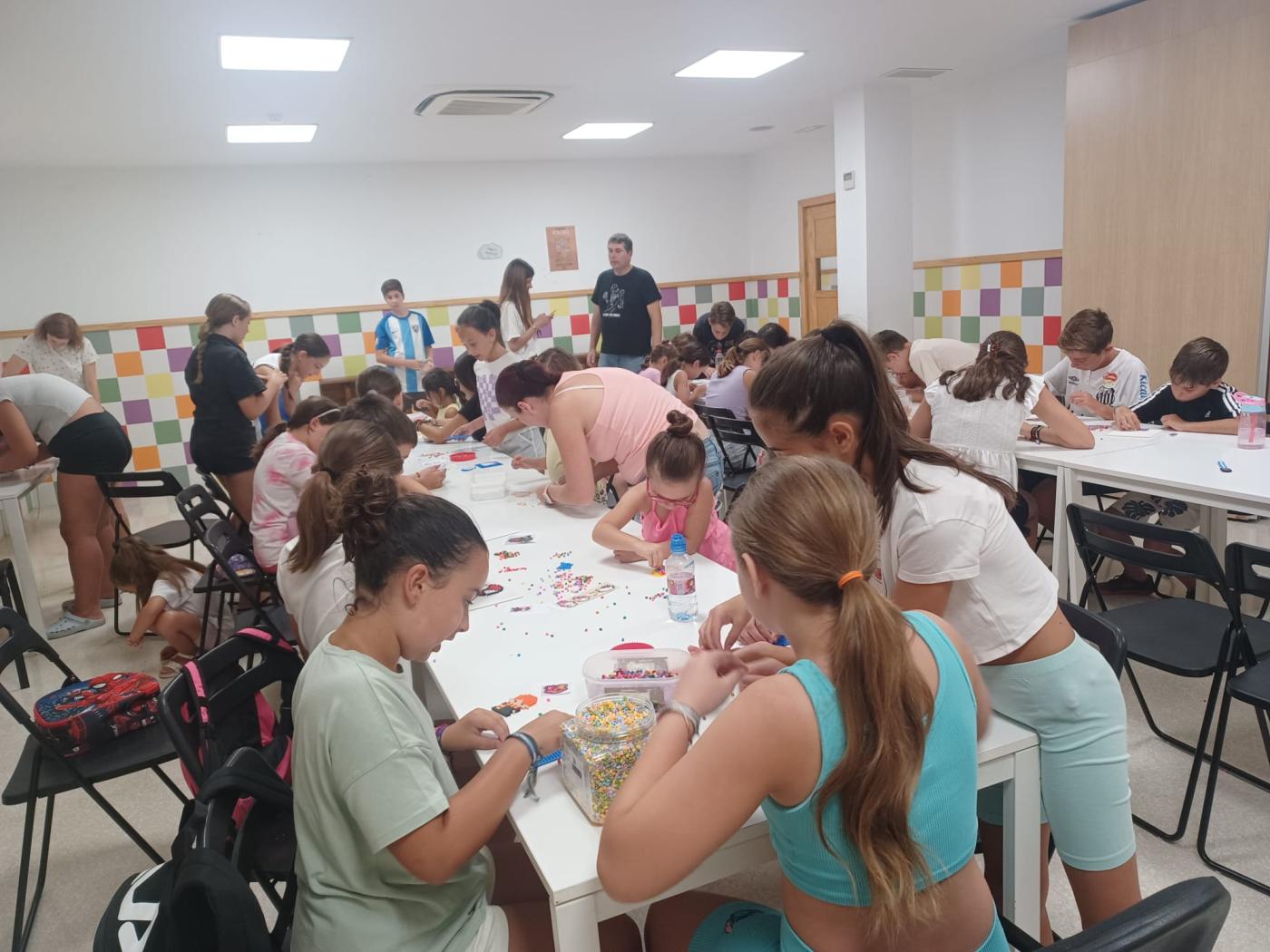 La parroquia de Estación de Cártama vive el verano en profundidad