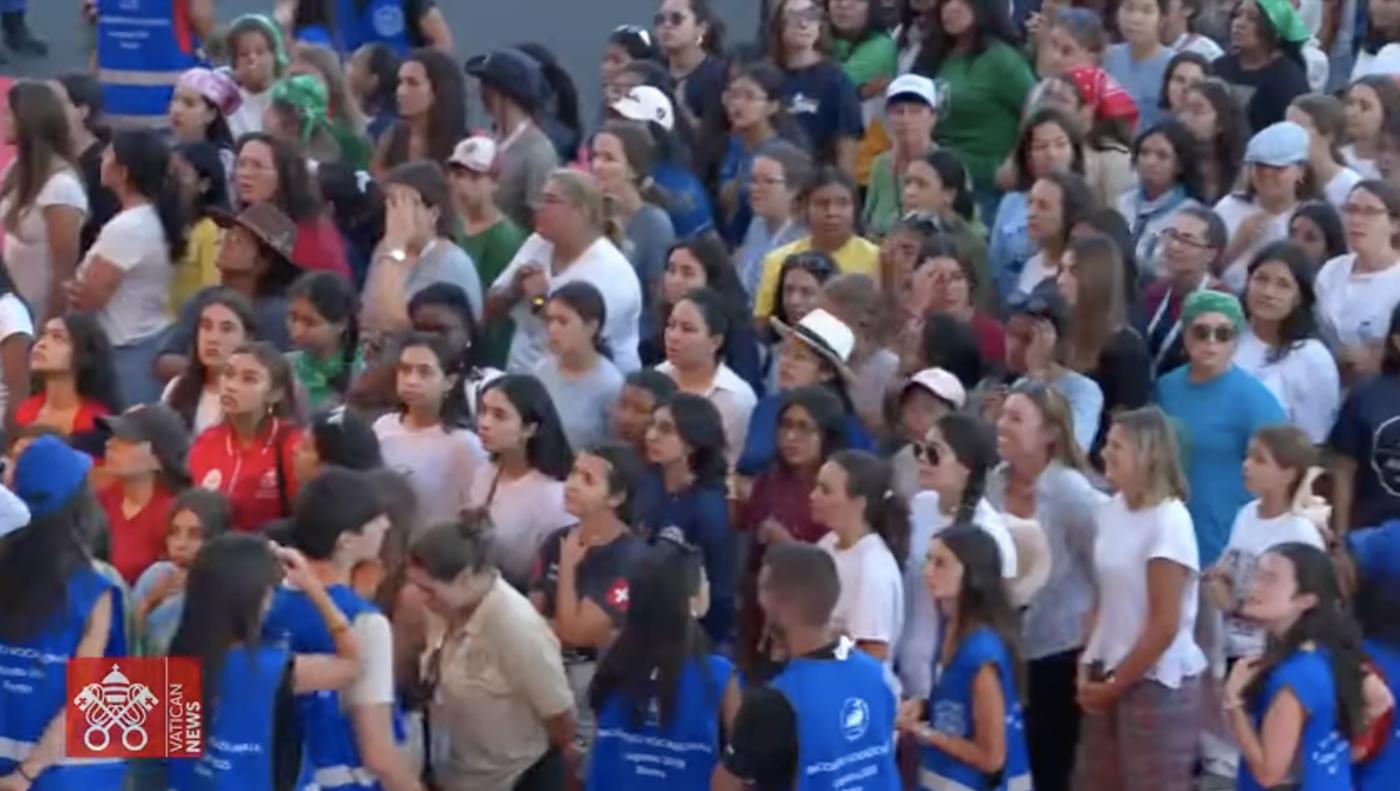 Chicas levantadas para la vida consagrada o para la misión 'ad gentes' en el Encuentro Vocacional del Camino Neocatecumenal