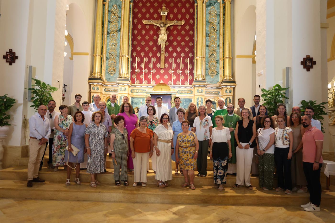 Torrox luce su nuevo retablo recién bendecido