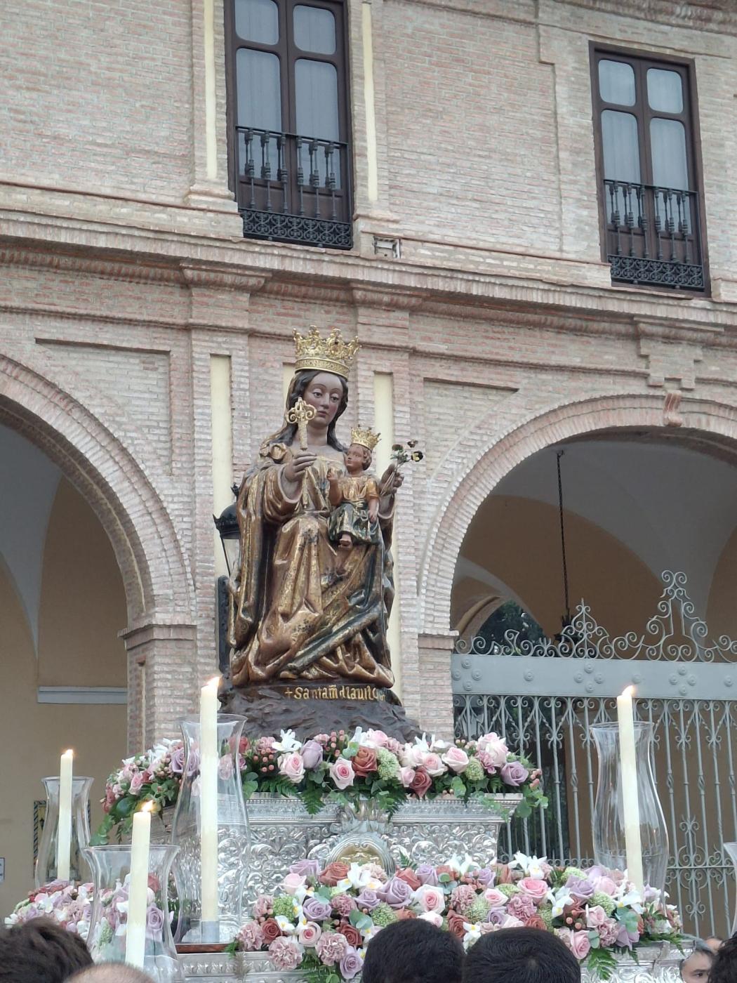 Bajada de Santa María de la Victoria a la Catedral