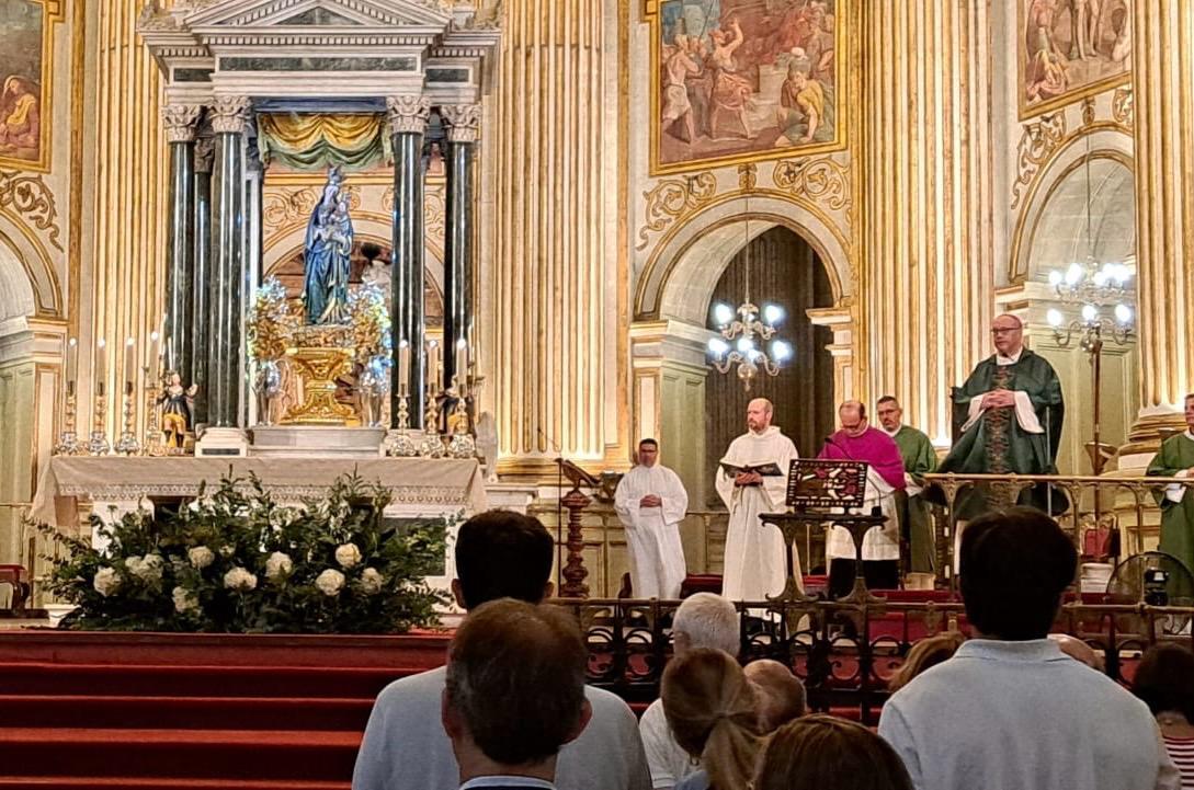 Mons. Satué pide a los educadores que no subestimen el poder de una palabra de aliento