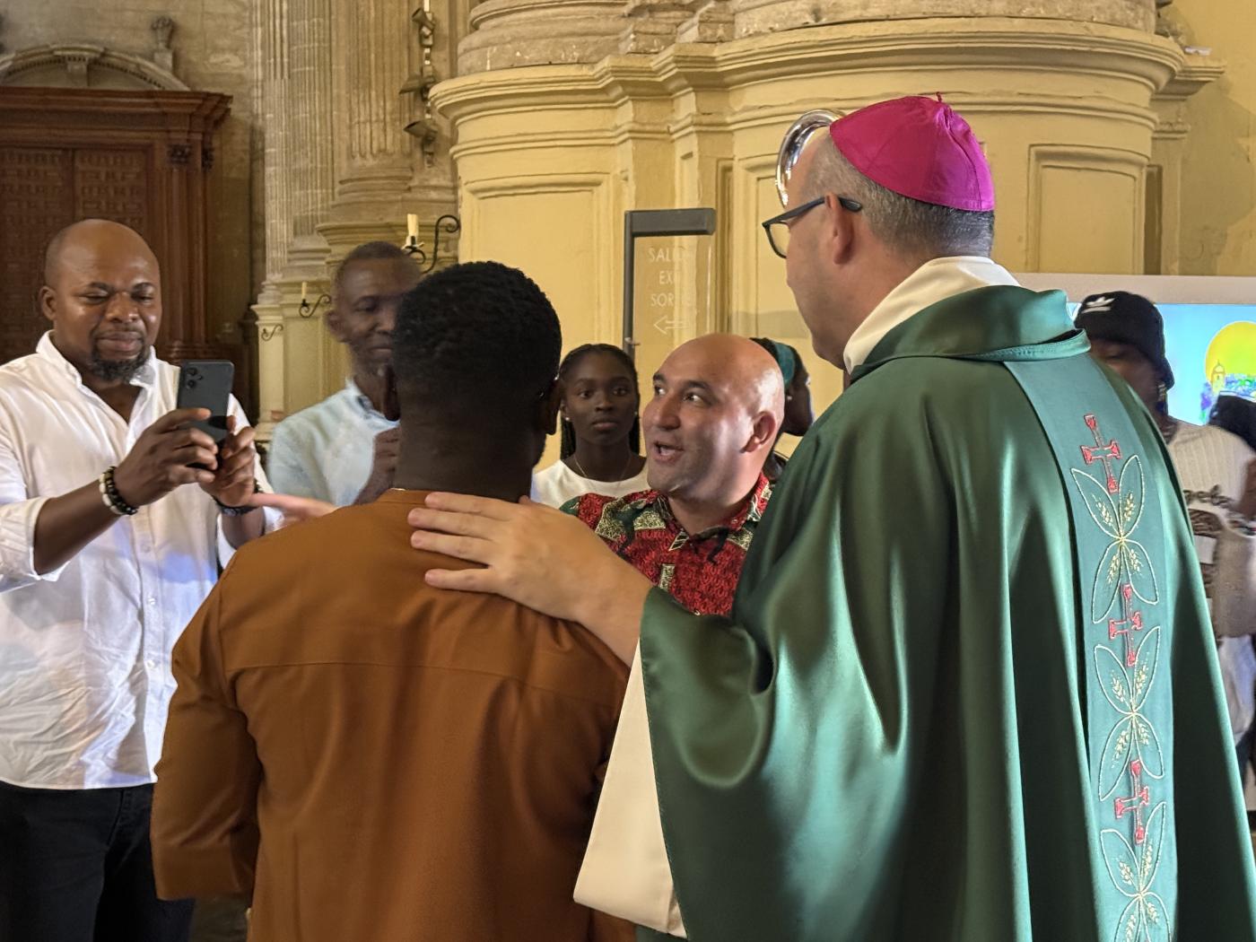 El Círculo de Silencio aborda la realidad laboral de los migrantes