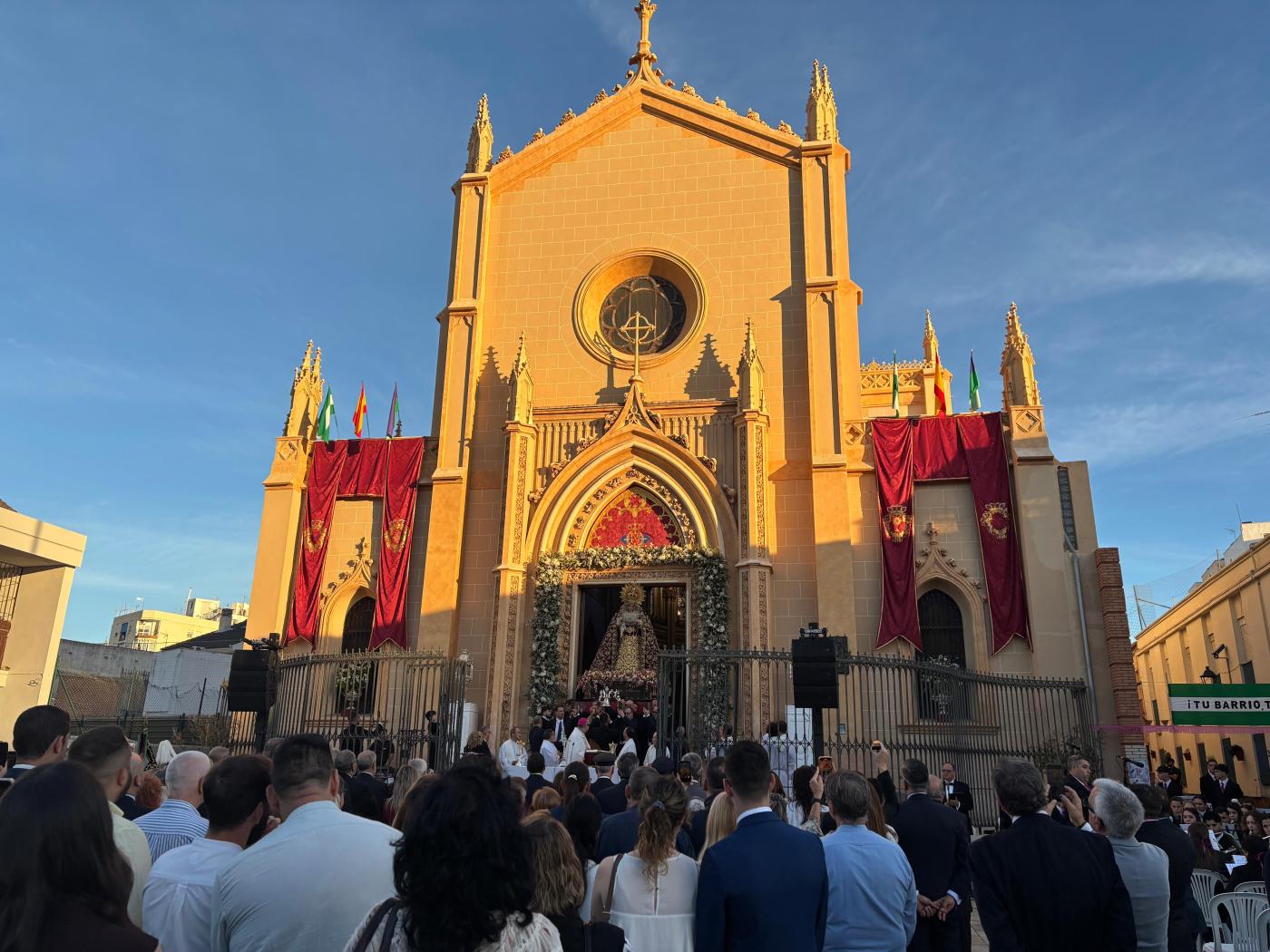 25 aniversario de la coronación canónica de María Santísima de la Trinidad. Cofradía de Nuestro Padre Jesús Cautivo (Málaga)