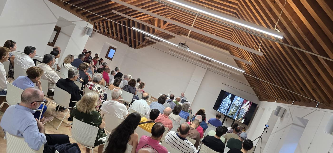 Juan Antonio Sánchez López: «Santa María de la Victoria es la imagen icónica de Málaga. Lo demuestra la Diócesis en su escudo y la afición malaguista en La Rosaleda»